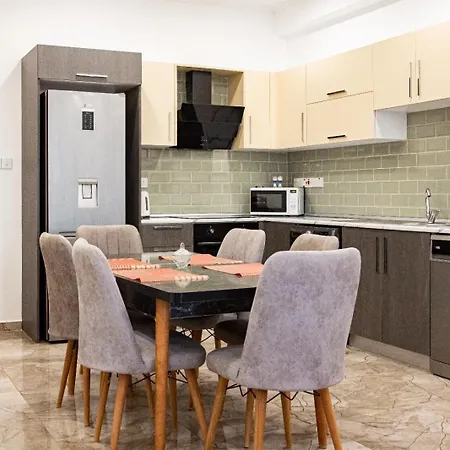 Modern 2br With Pool Karsiyaka Apartment Izmir